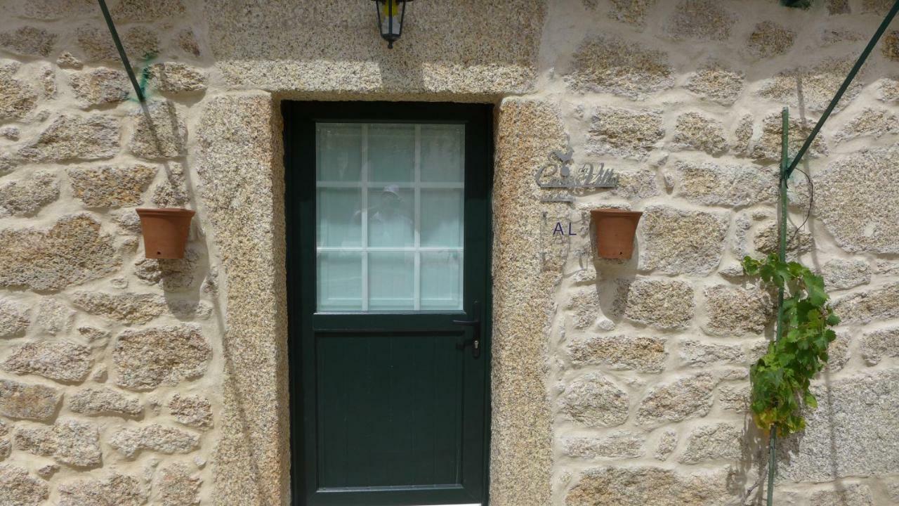 Casas Da Villa - Monsanto - Oliveira E Videira Relva  Экстерьер фото