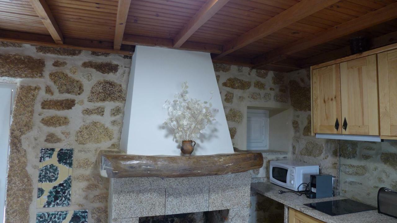 Casas Da Villa - Monsanto - Oliveira E Videira Relva  Экстерьер фото