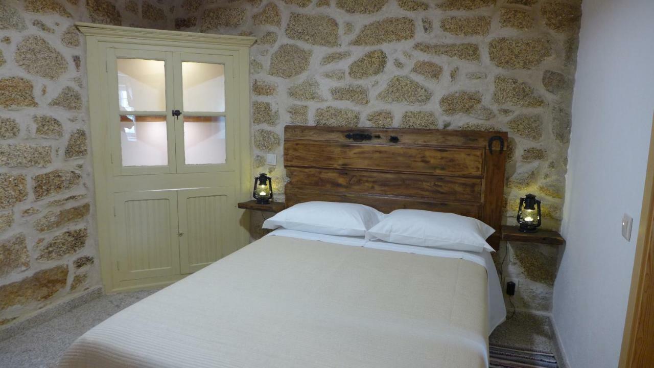 Casas Da Villa - Monsanto - Oliveira E Videira Relva  Экстерьер фото