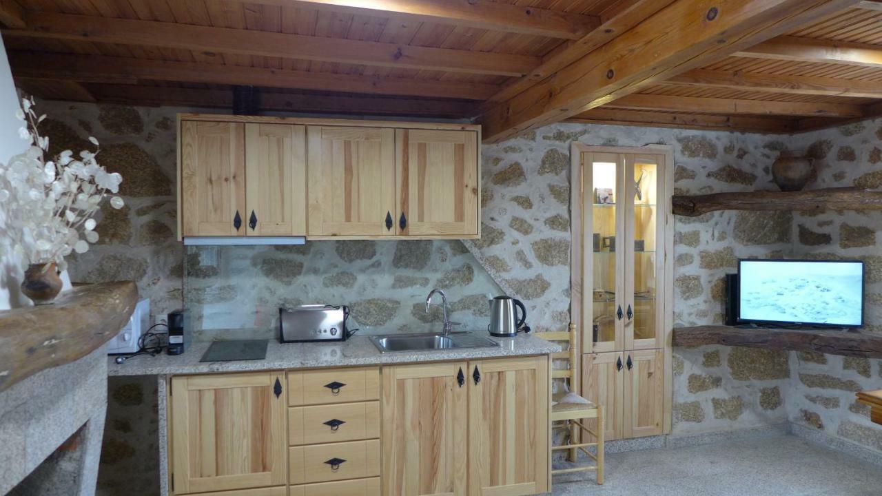 Casas Da Villa - Monsanto - Oliveira E Videira Relva  Экстерьер фото