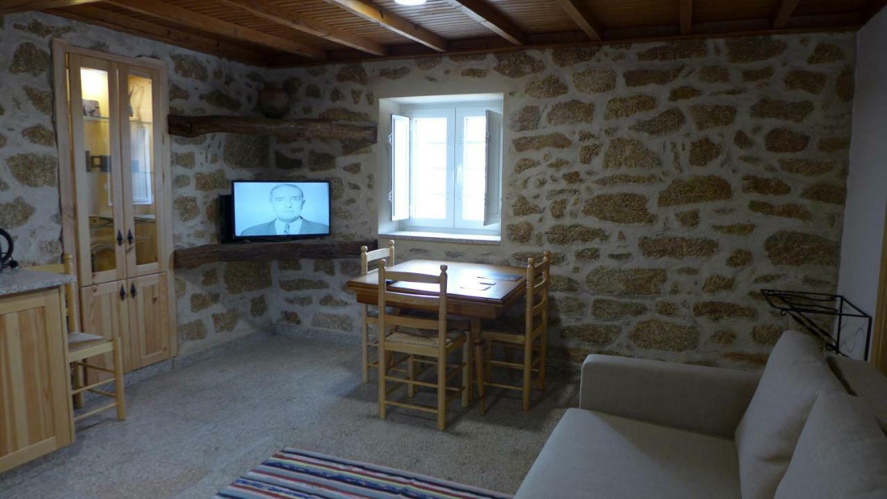 Casas Da Villa - Monsanto - Oliveira E Videira Relva  Экстерьер фото